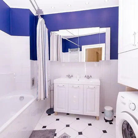 Gellert Family Apartment Budapest