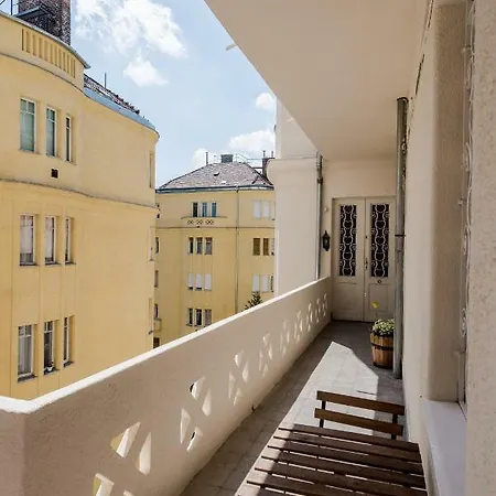 Gellert Family * Budapest