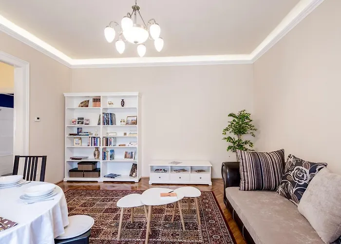 Gellert Family Apartment Budapest